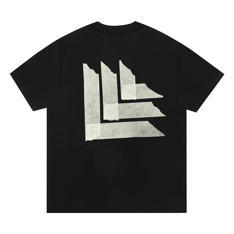 โลโก้ตัวอักษรแบบมินิมอล & เสื้ - Streetwear Brand With A Logo บทวิจารณ์และราคา